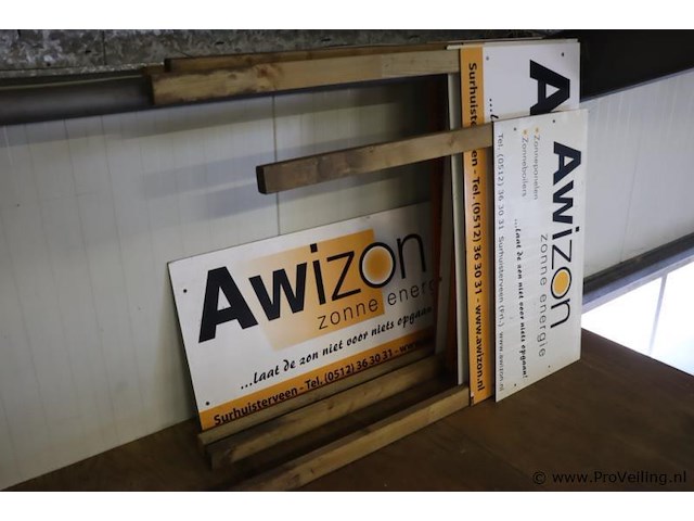 Reclameborden van trespa incl. palen - afbeelding 1 van  4