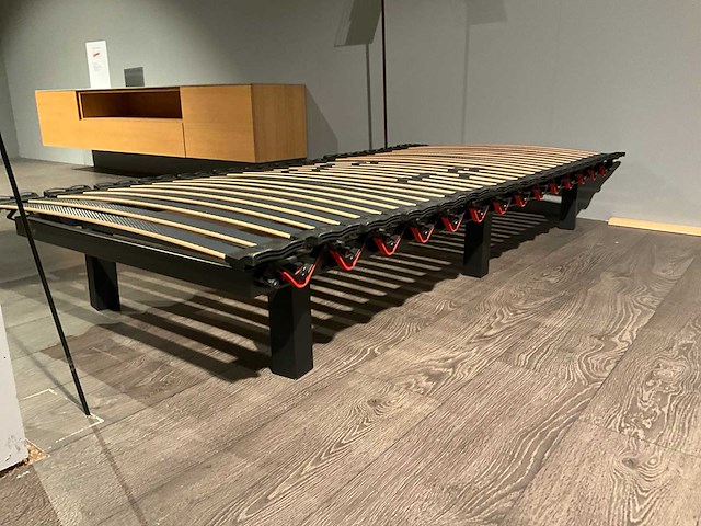 Recor lattenbodem op poten - afbeelding 1 van  7