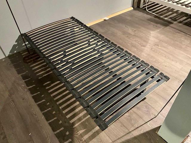 Recor lattenbodem op poten - afbeelding 4 van  7