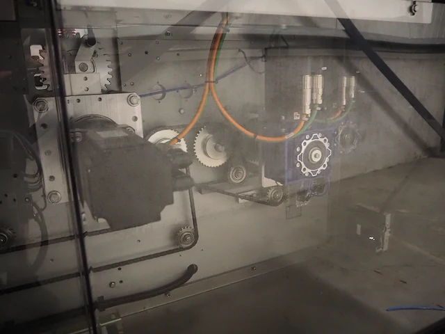 Record packaging machinery - afbeelding 20 van  33