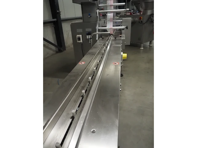 Record packaging machinery - afbeelding 32 van  33