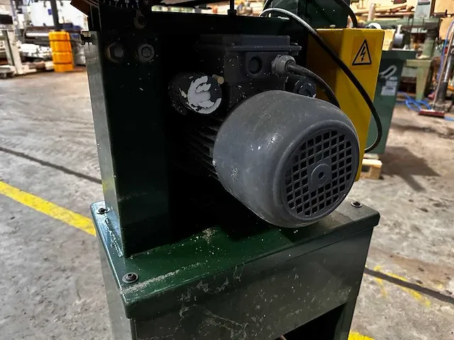 Record power - startrite 301s - lintzaagmachine - 1999 - afbeelding 11 van  13