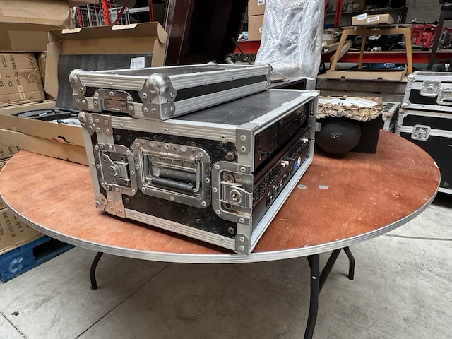 Recorder en stereo equalizer met flightcase sony, minidisc deck mds-je520, vdl215eq - afbeelding 7 van  7