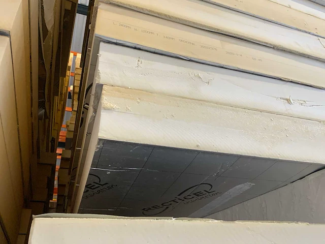 Recticel insulation - isolatie ca. 92 m2 - afbeelding 5 van  13