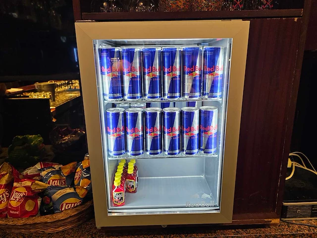 Red bull - display glasdeurkoelkast - afbeelding 1 van  4