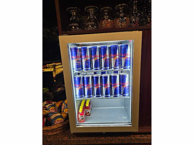 Red bull - display glasdeurkoelkast - afbeelding 2 van  4