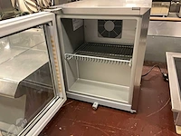 Red bull vestfrost glasdeur koelkastje - afbeelding 3 van  5