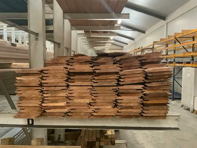 Red cedar rabat (118x) - afbeelding 3 van  4