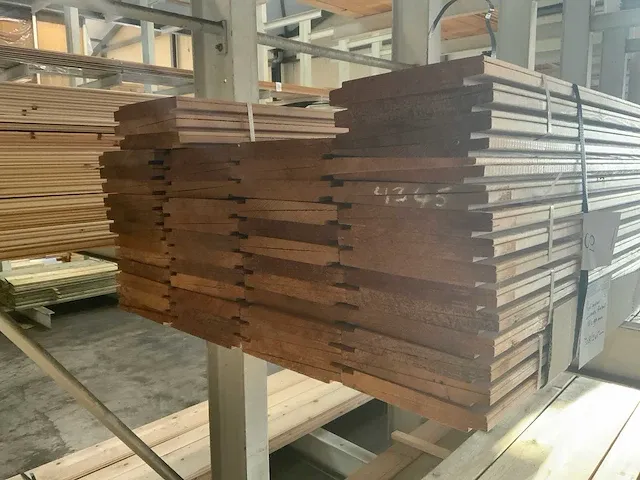 Red cedar zweeds rabat (126x) - afbeelding 2 van  3