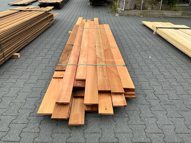 Red ceder plank (2750-5200x140x18mm) (35x) - afbeelding 4 van  4