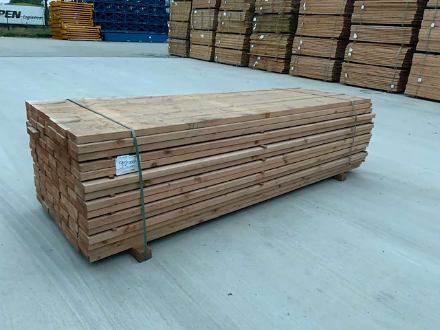 Red class tuinplank 3000x145x45mm (105x) - afbeelding 1 van  11