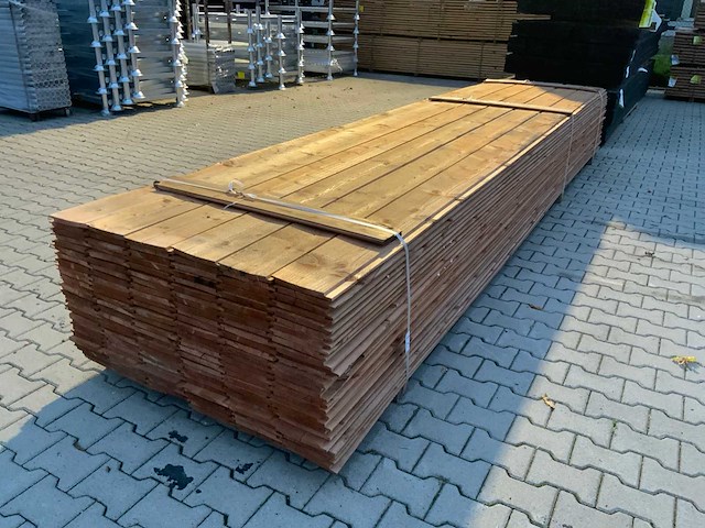 Red class tuinplank 5000x180x18mm (162x) - afbeelding 9 van  10