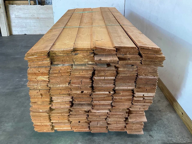 Red class wood dakbeschot met mes en groef verbinding 300x19.5x1.8 cm (115x) - afbeelding 2 van  7