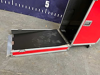 Red flightcase - afbeelding 2 van  10