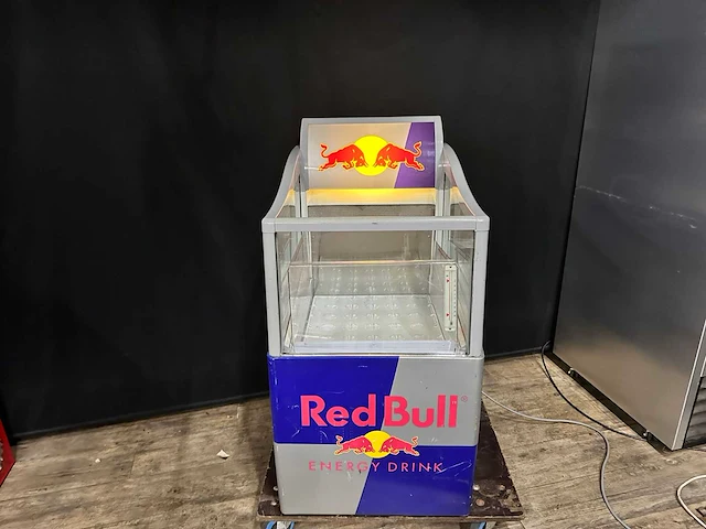 Redbull - koelkast - afbeelding 3 van  5