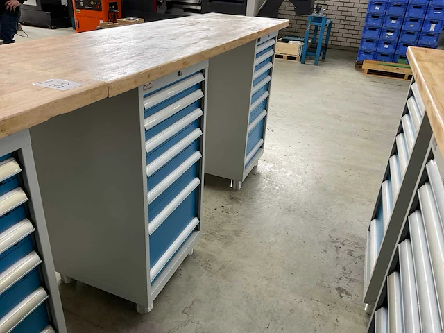Reder werkbank met schuiflades - afbeelding 3 van  10