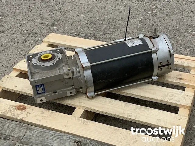 Reductormotor - afbeelding 12 van  12