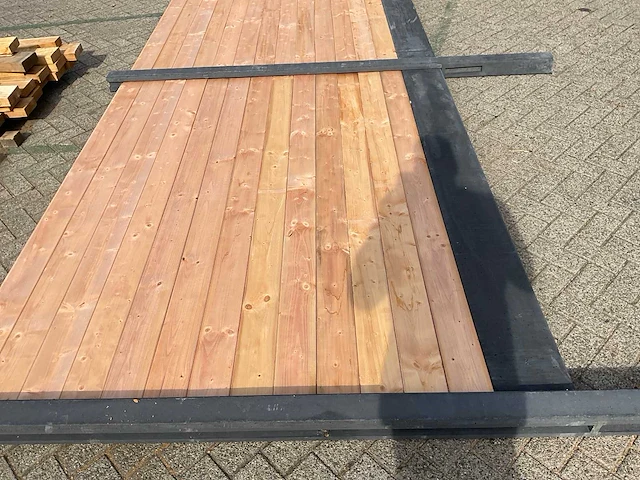 Redwood hout-betonschutting - 35,5m x 205cm - afbeelding 2 van  10