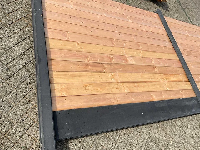 Redwood hout-betonschutting - 35,5m x 205cm - afbeelding 4 van  10