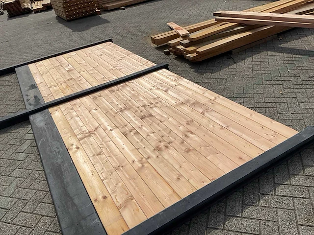 Redwood hout-betonschutting - 35,5m x 205cm - afbeelding 9 van  10