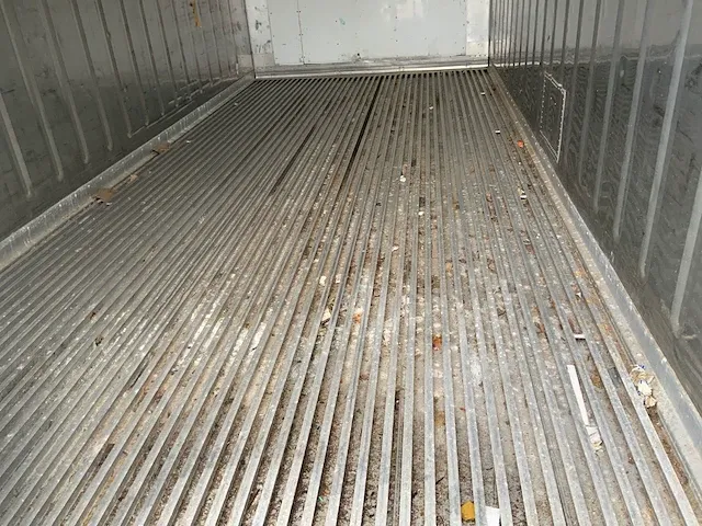 Reefer / koelcontainer 20ft - afbeelding 20 van  20