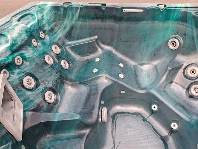 Reflection spa 5 persoons amerikaans jacuzzi en buitenspa - afbeelding 6 van  22