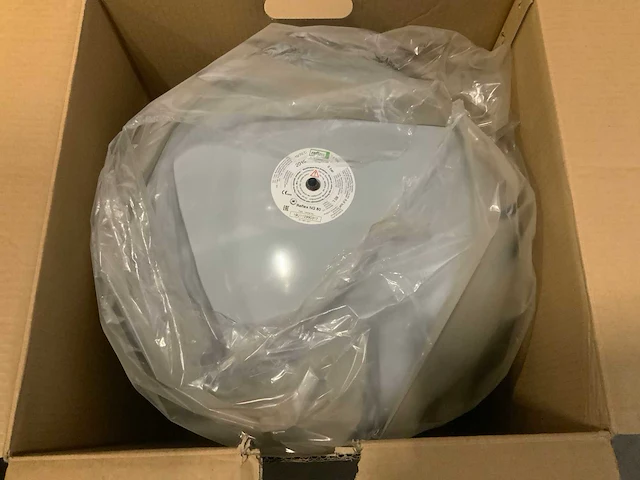 Reflex ng80 expansie vat - afbeelding 1 van  3