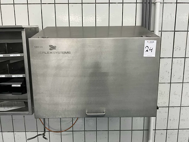 Reflexsystems rvs wandkast - afbeelding 6 van  12