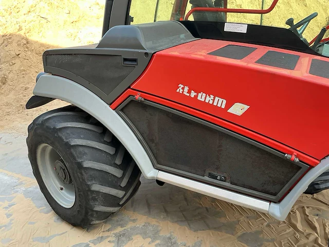Reform - 2014 - metrac h7x - vierwielaangedreven landbouwtractor - afbeelding 16 van  46