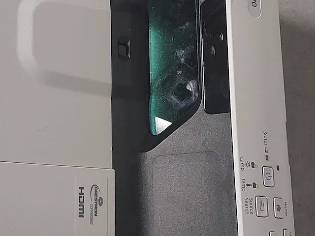 Refurbished epson eb-670 met 750 uur - afbeelding 3 van  4