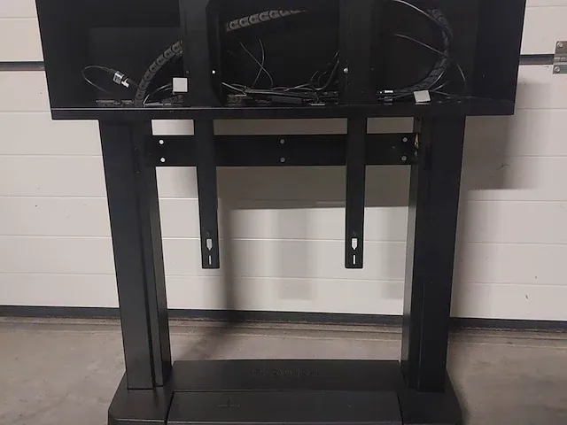 Refurbished prowise ipro wall lift - afbeelding 1 van  1