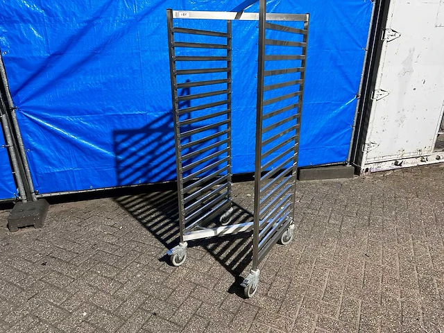 Regaalwagen 18-plaats - afbeelding 1 van  3