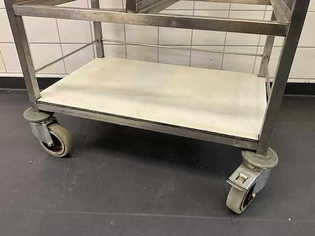 Regaalwagen - afbeelding 2 van  3