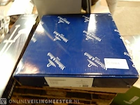 Regendouchekop villeroy & boch, chroom - afbeelding 4 van  5