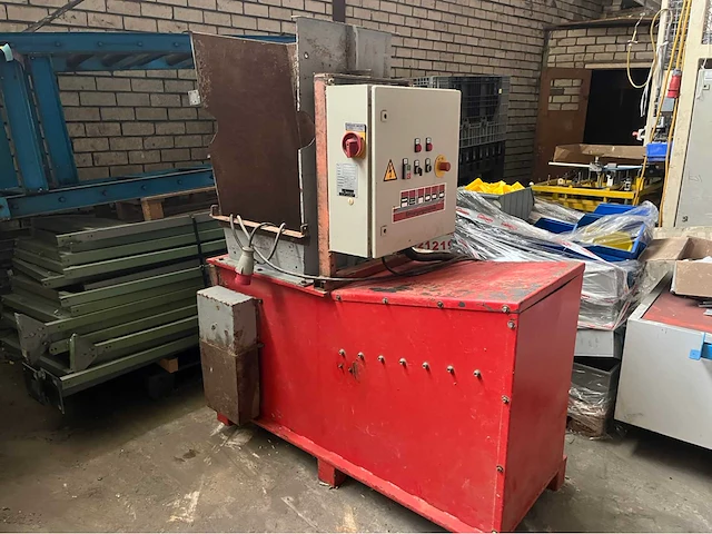 Reinbold rhzr 600 shredder - afbeelding 1 van  9