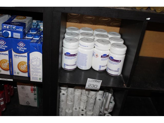 Reinigingsdoekjes diversy in 12 verpakkingen. - afbeelding 1 van  2