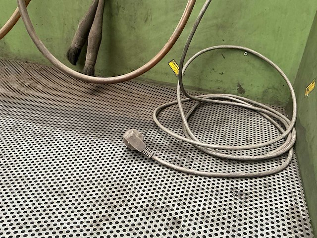 Reinigingsmachine - afbeelding 13 van  13