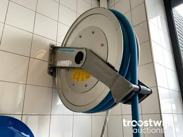 Reinigingsysteem met haspel - afbeelding 2 van  6