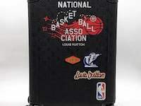 Reiskoffer louis vuitton, x nba monogram horizon 55 - afbeelding 10 van  17