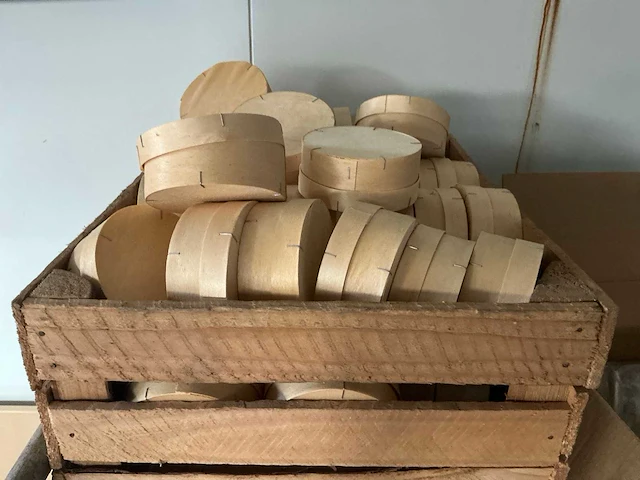Rek met verpakkings materialen overige verpakkingsmaterialen - afbeelding 6 van  9