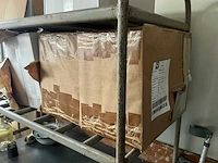 Rek met verpakkings materialen overige verpakkingsmaterialen - afbeelding 7 van  9