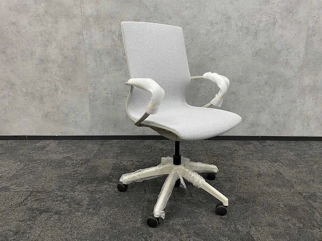 Relativ - bureaustoel muisgrijs - ongebruikt - afbeelding 1 van  17