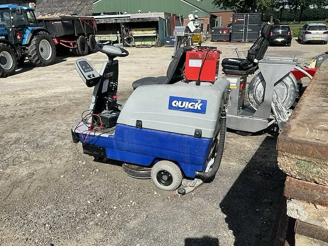Relavit quick zelfrijdende veegmachine - afbeelding 6 van  11