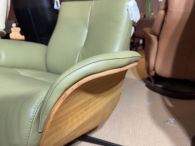 Relaxfauteuil, groen leer, manueel verstelbaar, design - afbeelding 4 van  7