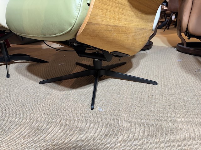 Relaxfauteuil, groen leer, manueel verstelbaar, design - afbeelding 5 van  7