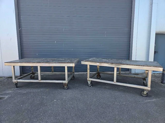 Relco - werktafel rvs - overige werkplaatsinventaris (2x) - afbeelding 1 van  7
