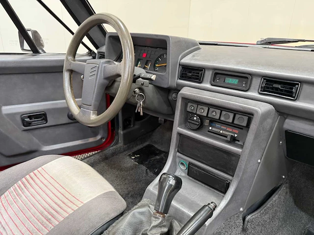 Reliant - scimitar - 1300 - oldtimer - 1987 - afbeelding 11 van  34
