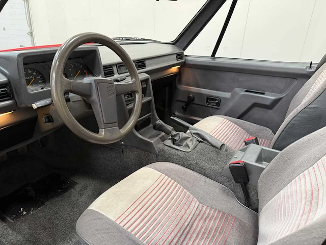 Reliant - scimitar - 1300 - oldtimer - 1987 - afbeelding 21 van  34