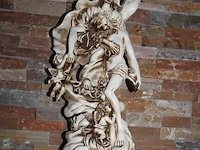 Religieus beeld met hoogte 58 cm. - afbeelding 2 van  3
