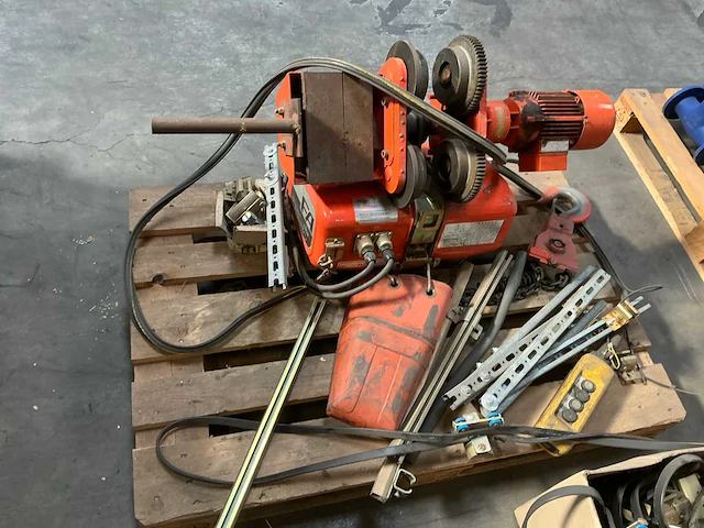 Rema fa 2ton elektrische hijstakel met ketting - afbeelding 15 van  19
